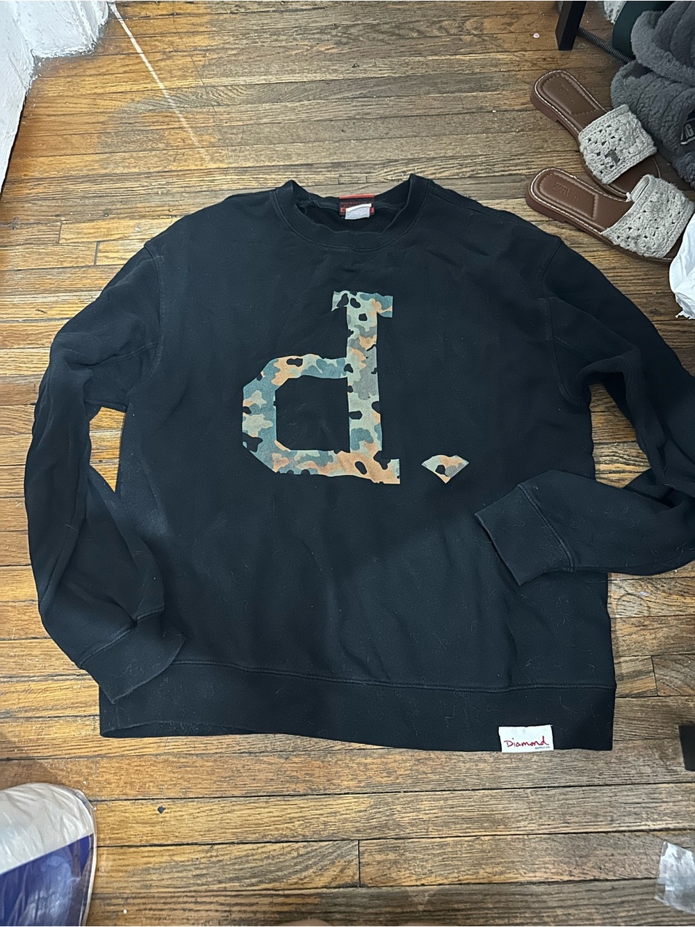 Diamond Supply Co. Black Crewneck Sweatshirt with Camo 'd' Logo vintage